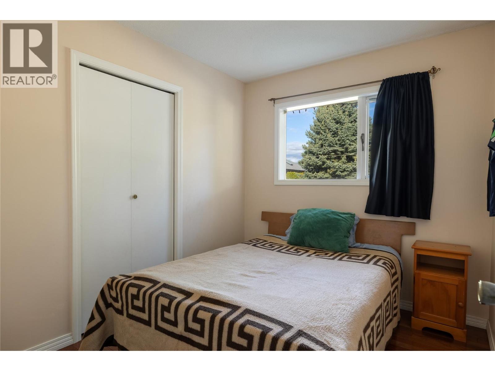 3035 HAYDEN Drive, Armstrong