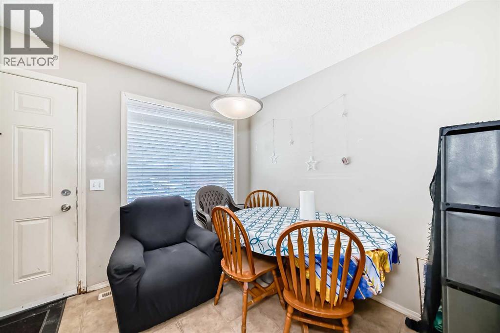 Single Family House for Sale in  Saddlebrook Point NE Saddle Ridge Calgary 