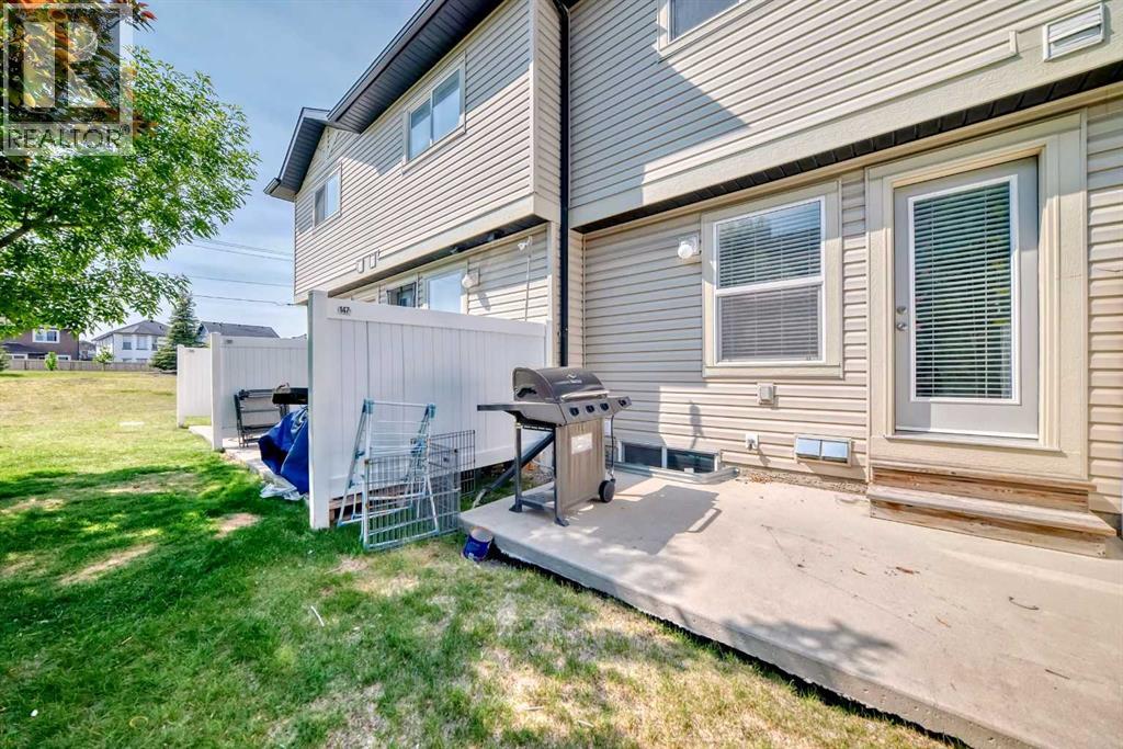 Single Family House for Sale in  Saddlebrook Point NE Saddle Ridge Calgary 