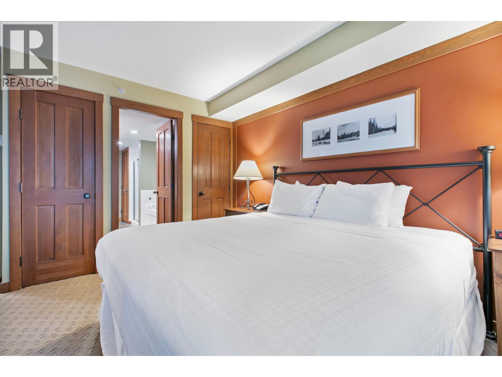 405 G4 4653 BLACKCOMB WAY, Whistler