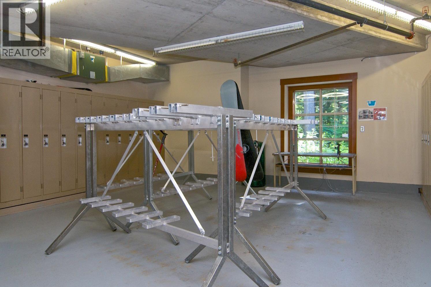 405 G4 4653 BLACKCOMB WAY, Whistler