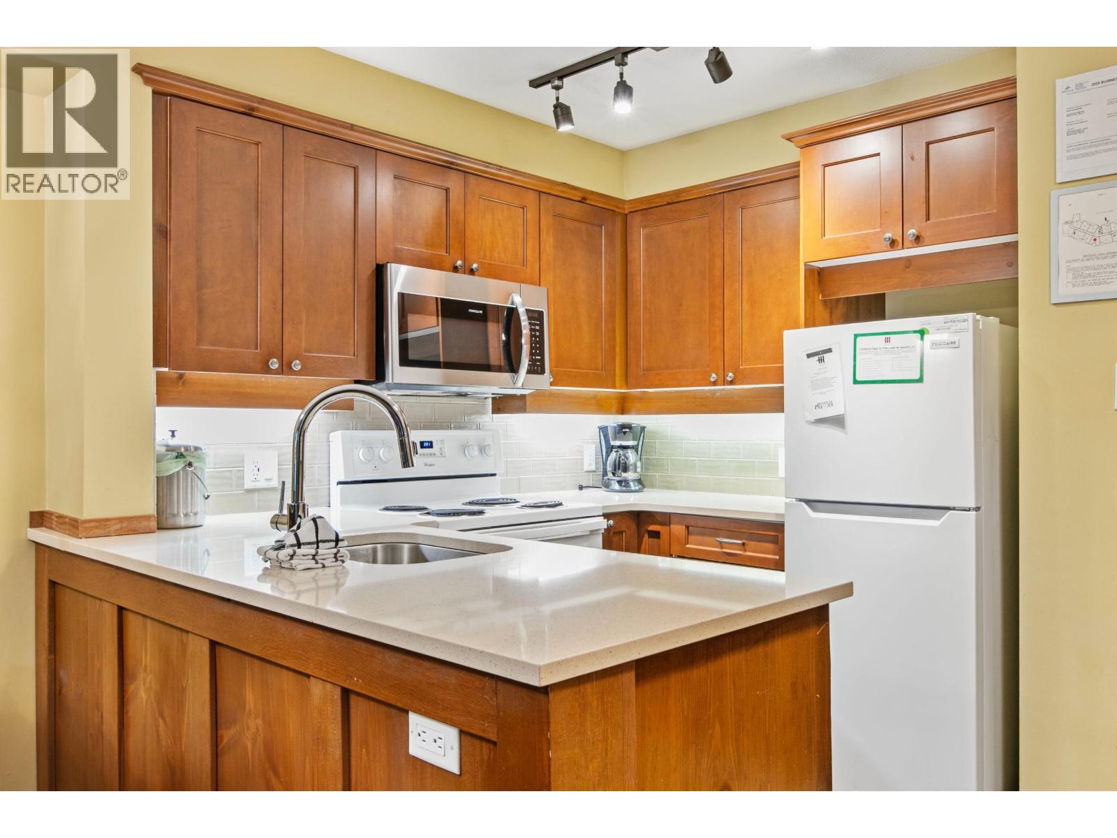 405 G4 4653 BLACKCOMB WAY, Whistler