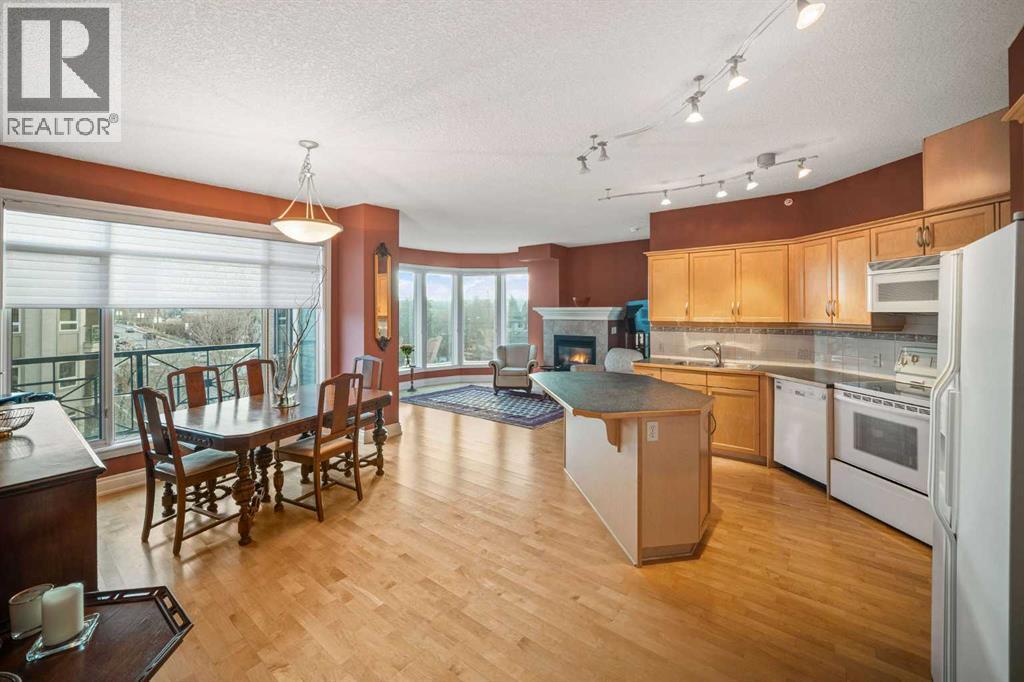 Single Family House for Sale in    Street NW Hillhurst Calgary 