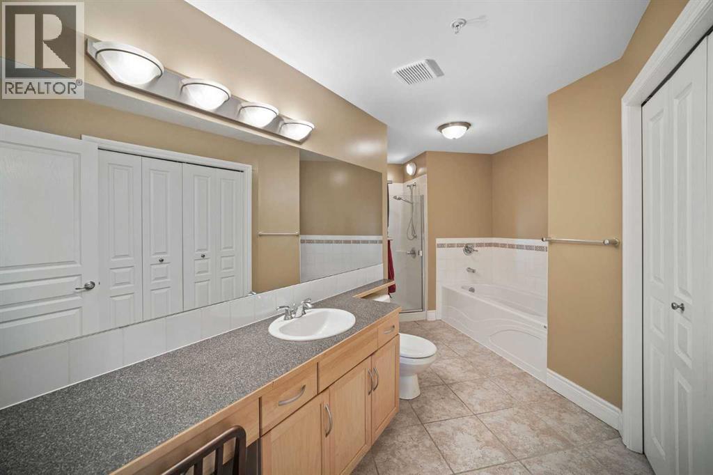 Single Family House for Sale in    Street NW Hillhurst Calgary 