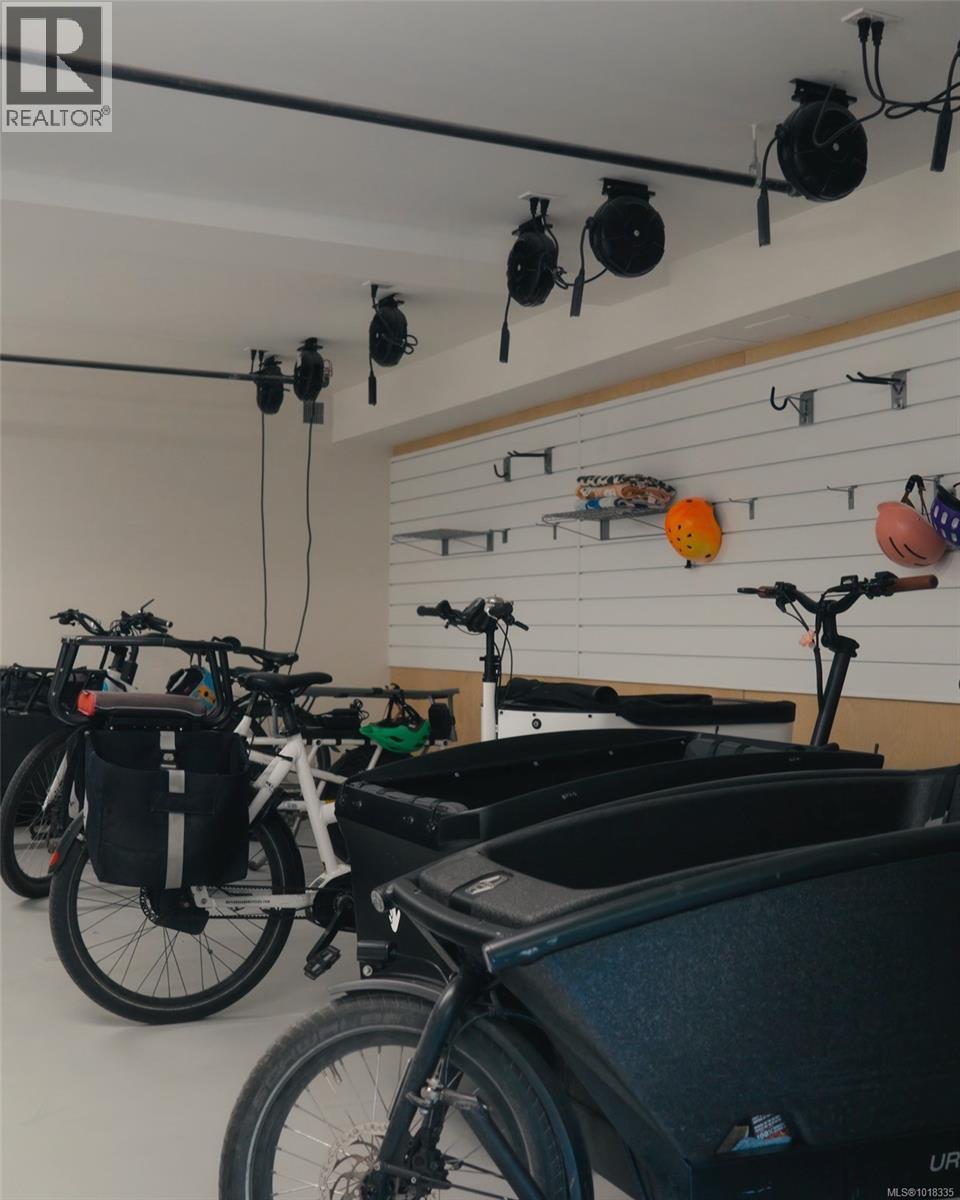 #6 633 BELTON AVE - 45