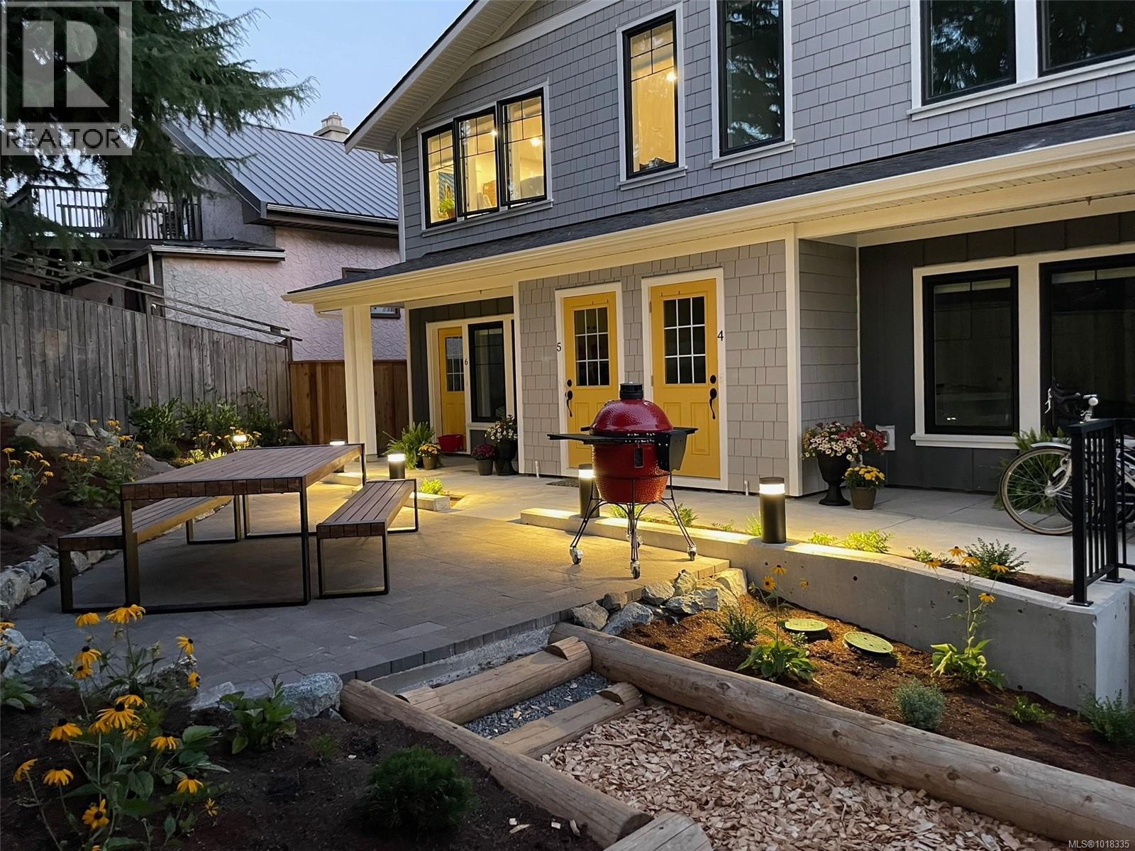 #6 633 BELTON AVE - 50