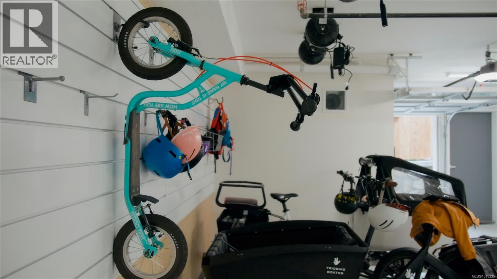 #6 633 BELTON AVE - 46