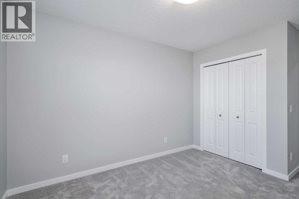 Single Family House for Sale in  Carringvue Park NW Carrington Calgary 