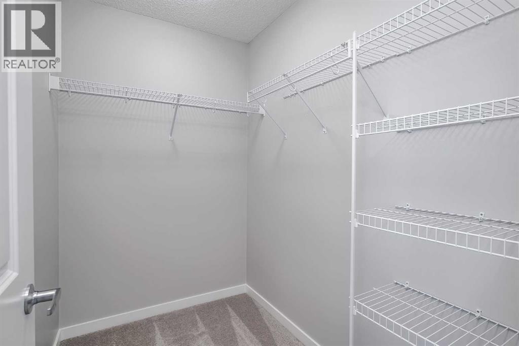 Single Family House for Sale in  Carringvue Park NW Carrington Calgary 