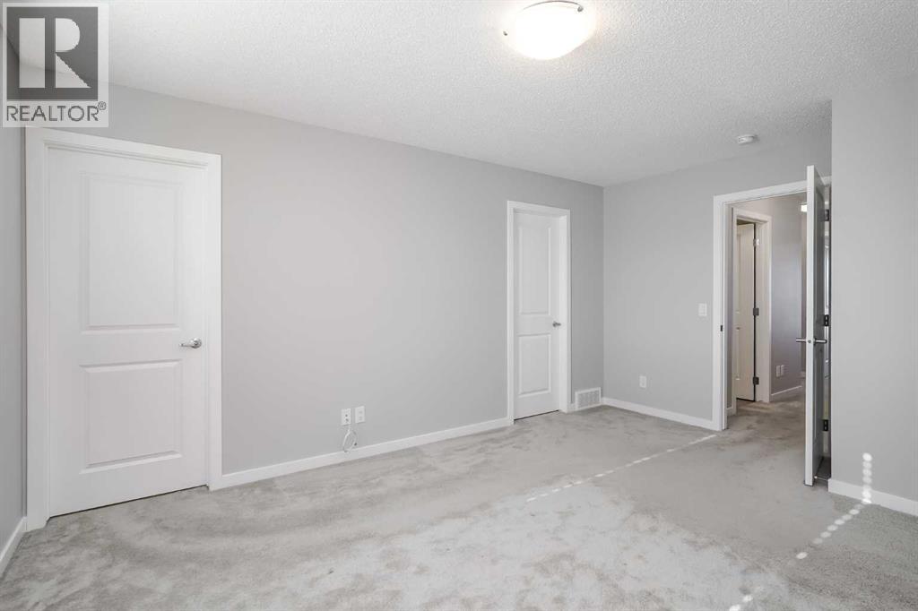 Single Family House for Sale in  Carringvue Park NW Carrington Calgary 