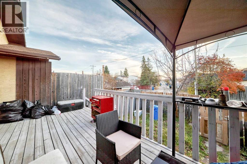 Single Family House Bi-level for Sale in  Falsby Way NE Falconridge Calgary 