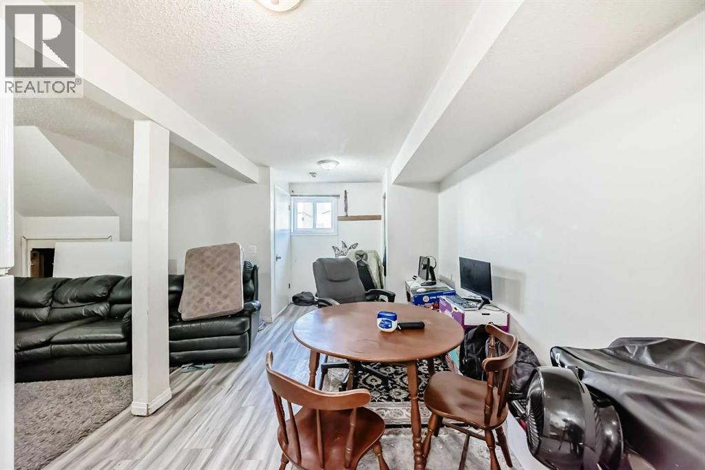 Single Family House Bi-level for Sale in  Falsby Way NE Falconridge Calgary 