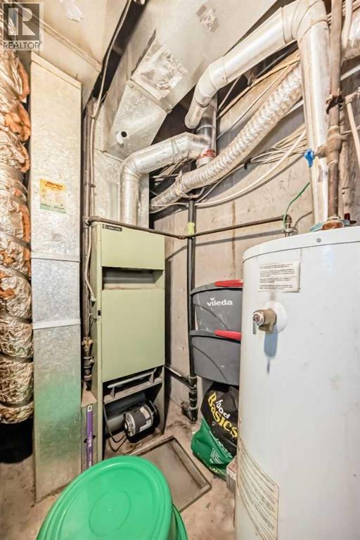 Single Family House Bi-level for Sale in  Falsby Way NE Falconridge Calgary 