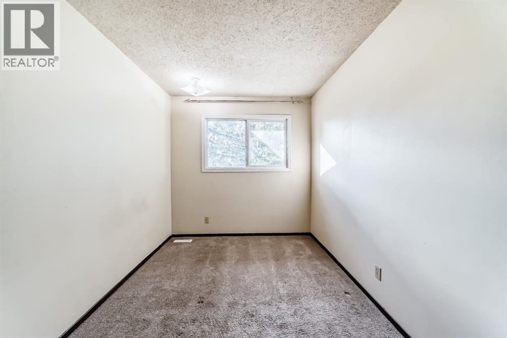 Single Family House for Sale in    Avenue NE Marlborough Park Calgary 