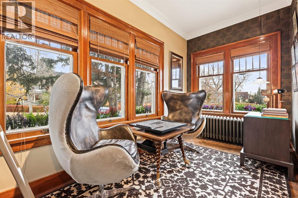 Single Family House for Sale in  Shelbourne Street SW Scarboro Calgary 