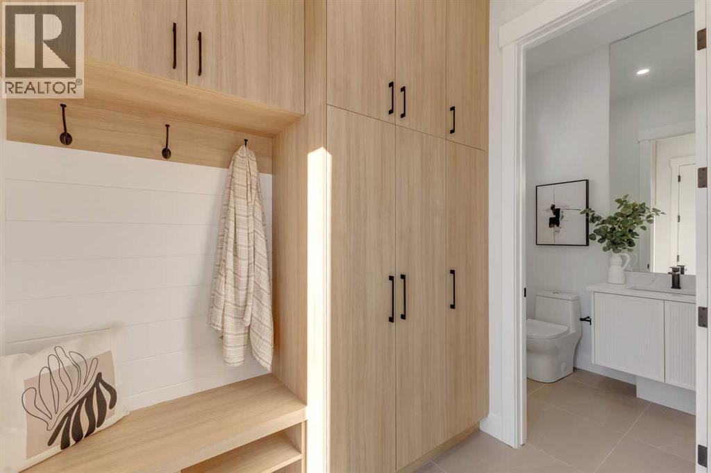 Single Family House for Sale in  Cochrane Road NW Banff Trail Calgary 