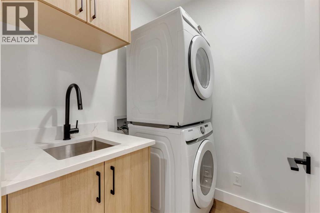 Single Family House for Sale in  Cochrane Road NW Banff Trail Calgary 