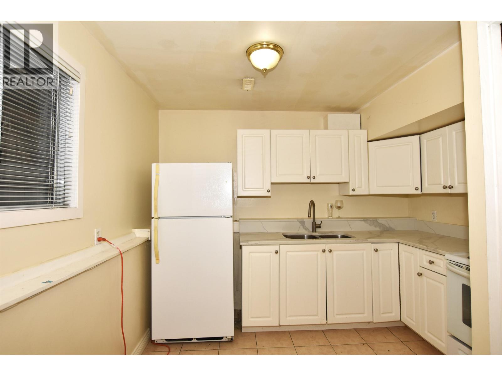 5512 DOMINION STREET, Burnaby