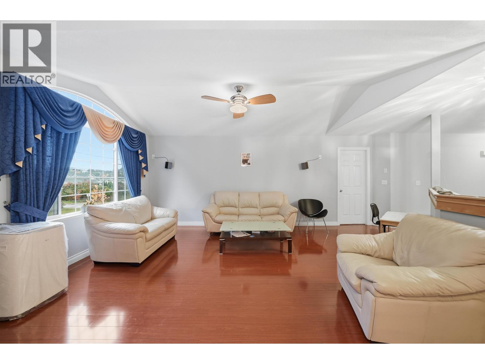 3221 RALEIGH STREET, Port Coquitlam