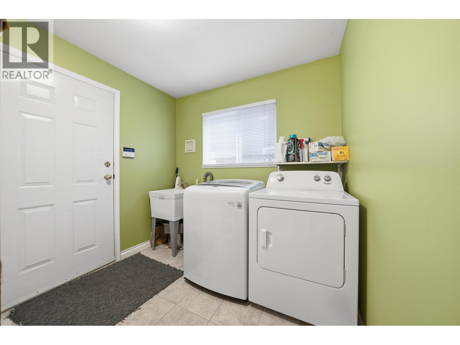 3221 RALEIGH STREET, Port Coquitlam