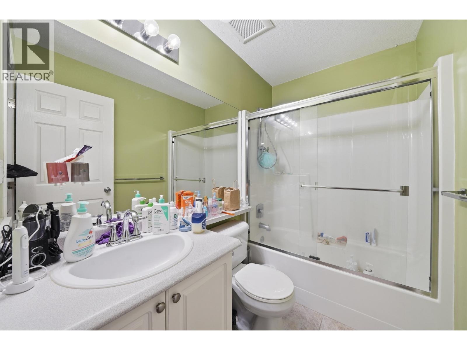 3221 RALEIGH STREET, Port Coquitlam