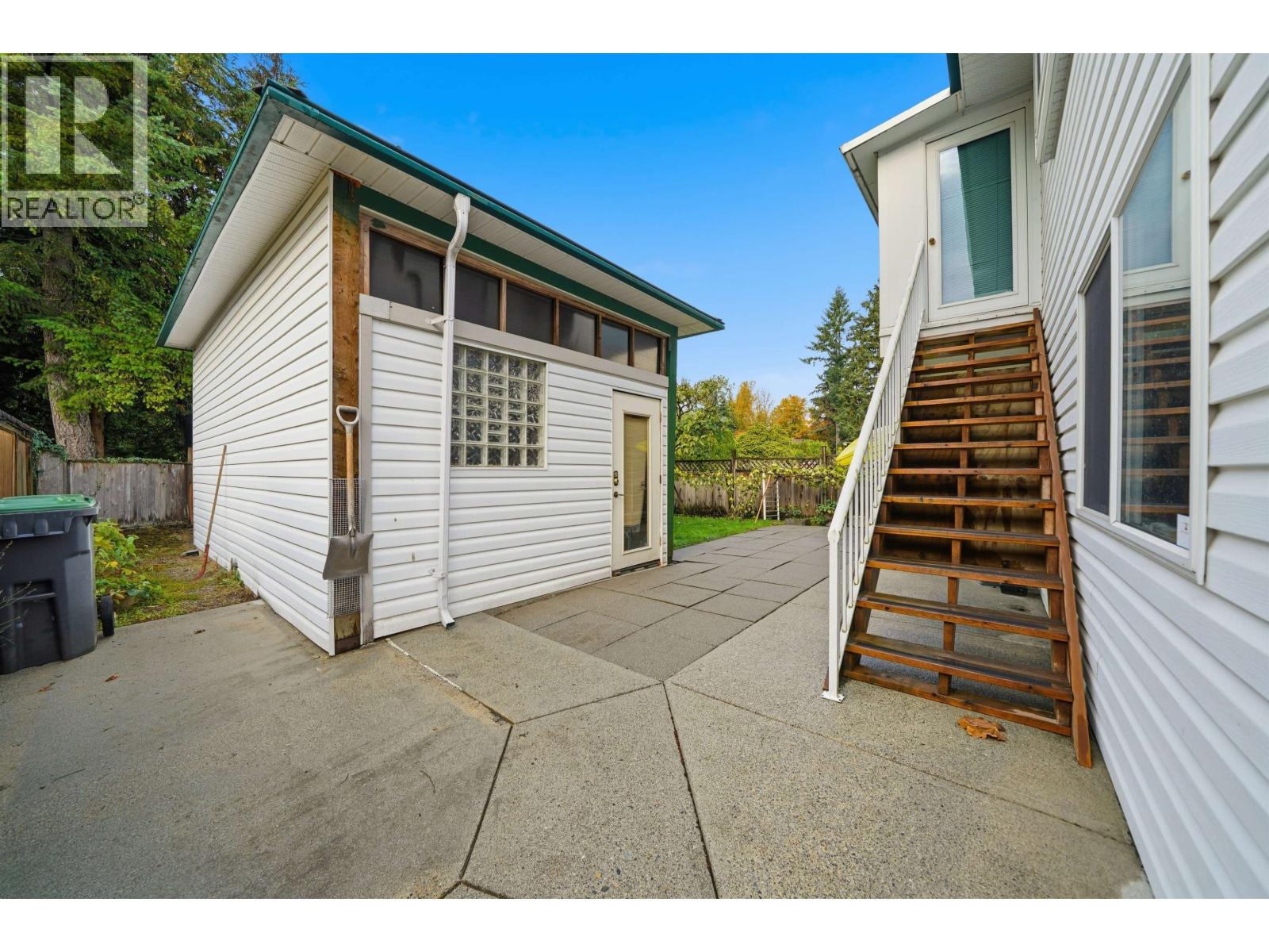 3221 RALEIGH STREET, Port Coquitlam