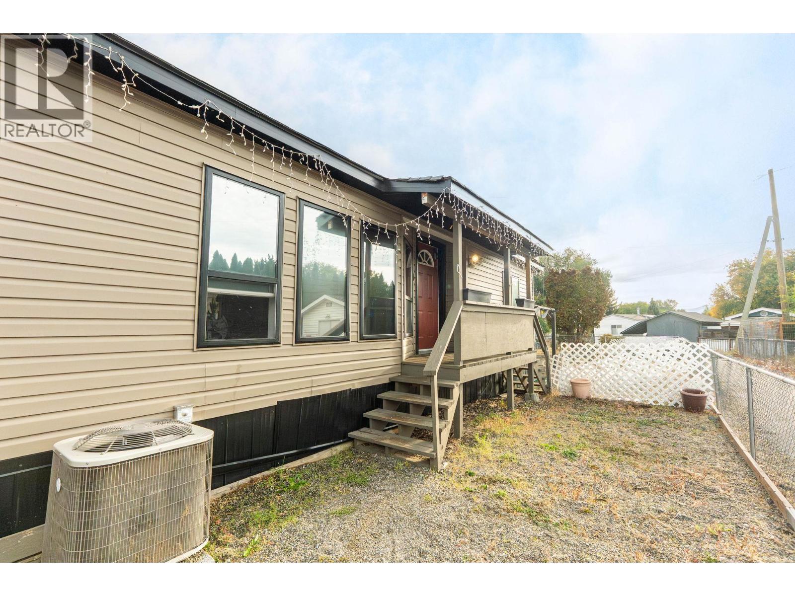 98 2005 Boucherie Road, Westbank