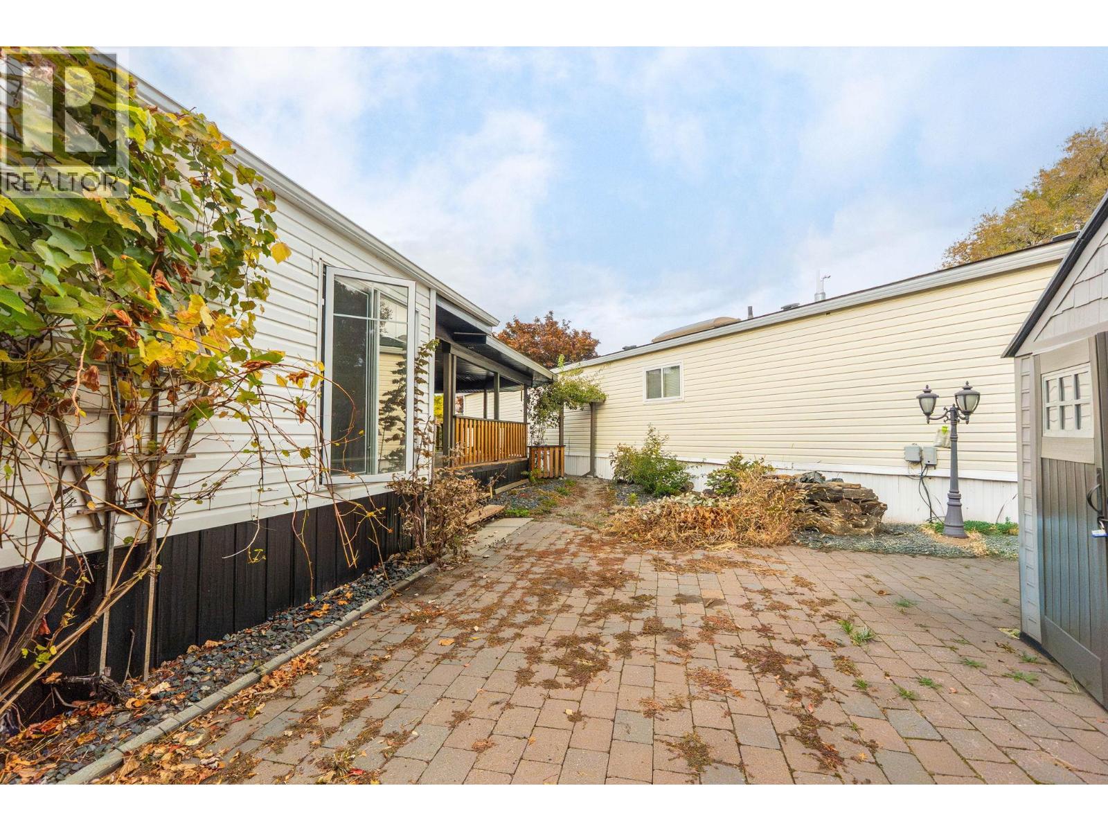 98 2005 Boucherie Road, Westbank