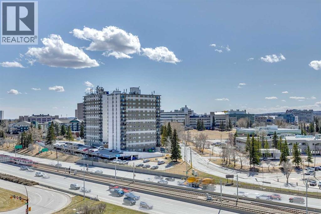 Single Family House for Sale in   Brentwood Road NW Brentwood Calgary 