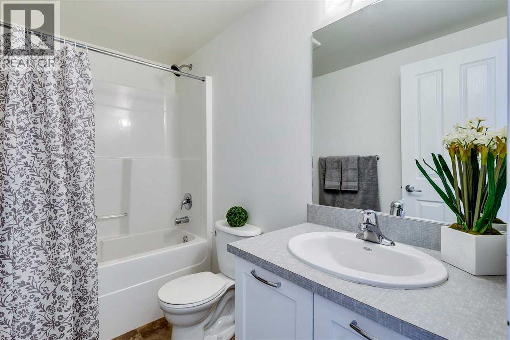 Single Family House for Sale in   Brentwood Road NW Brentwood Calgary 