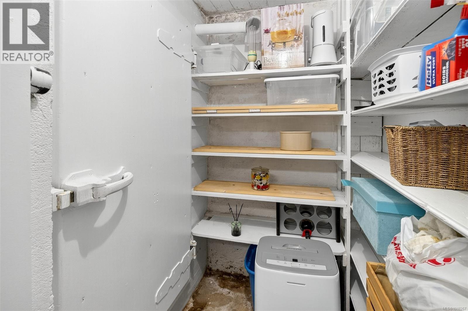 416 RICHMOND AVE - 28