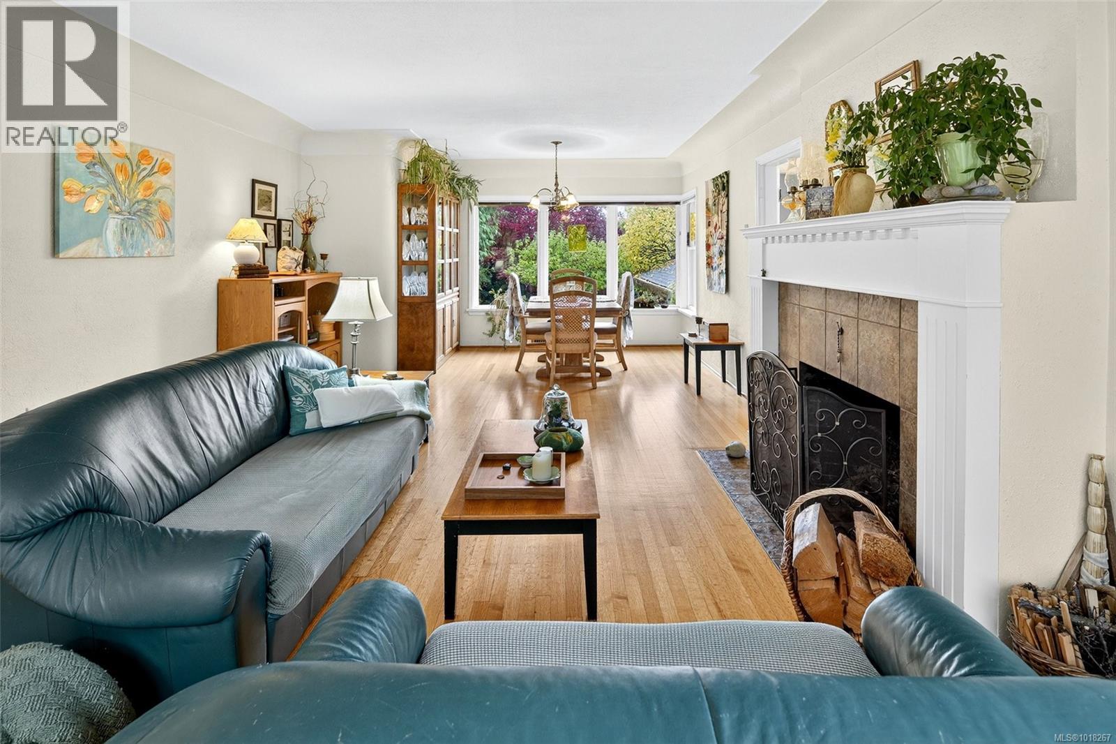 416 RICHMOND AVE - 9