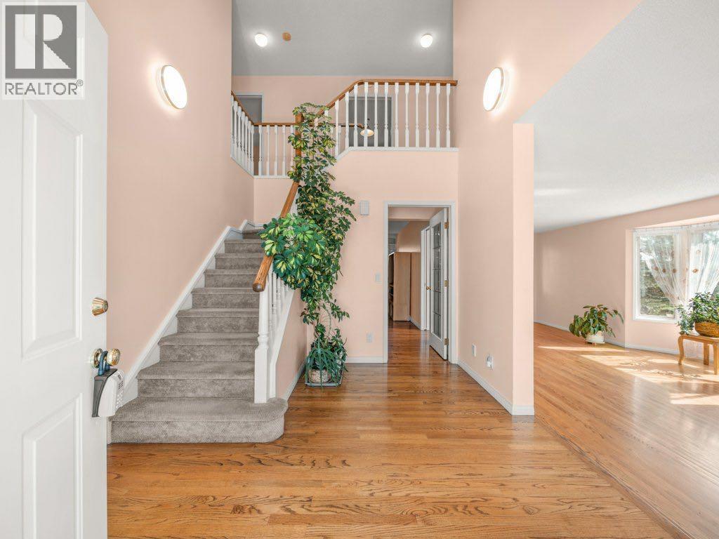 Single Family House for Sale in  Woodbrook Road SW Woodbine Calgary 