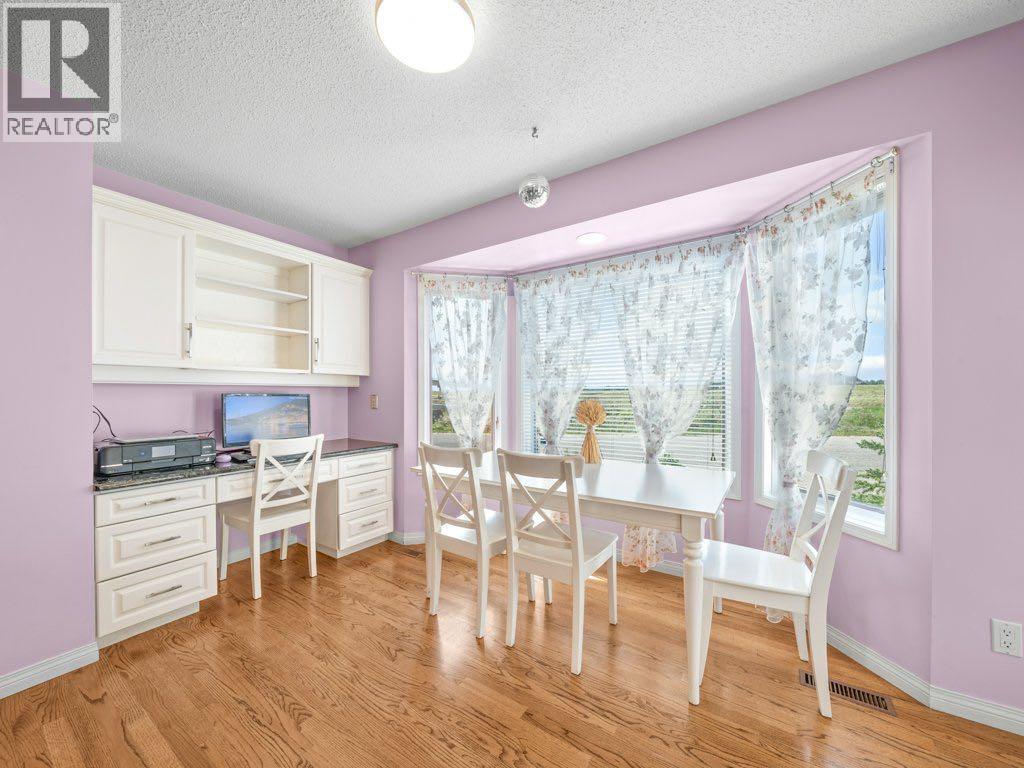 Single Family House for Sale in  Woodbrook Road SW Woodbine Calgary 