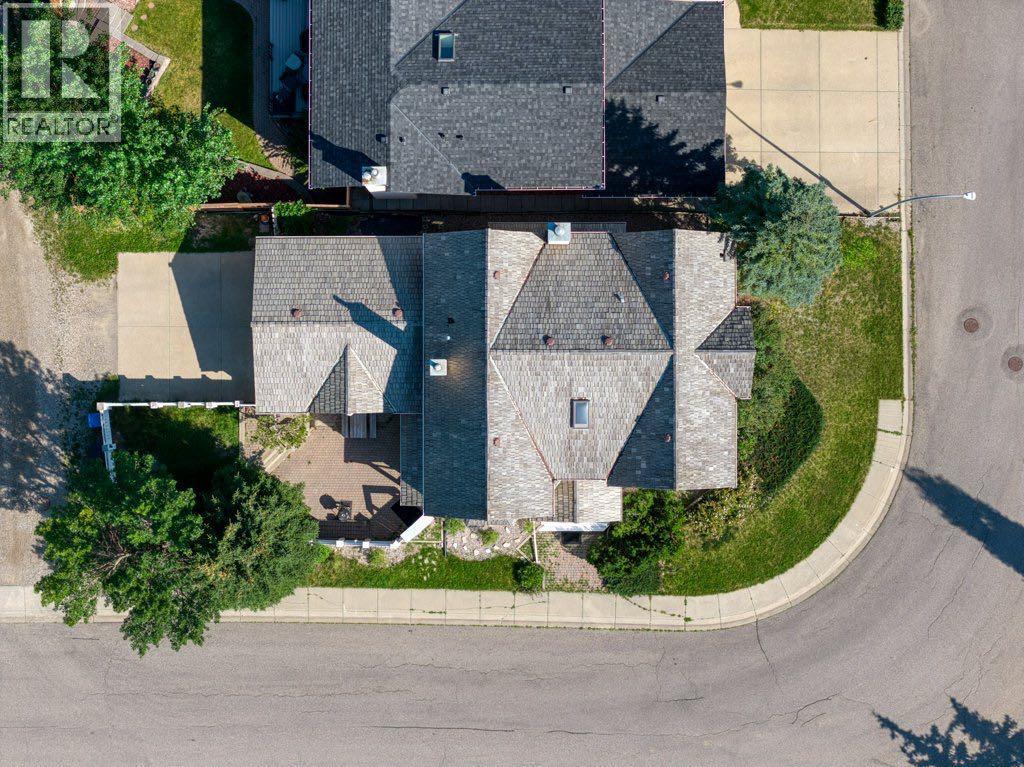 Single Family House for Sale in  Woodbrook Road SW Woodbine Calgary 