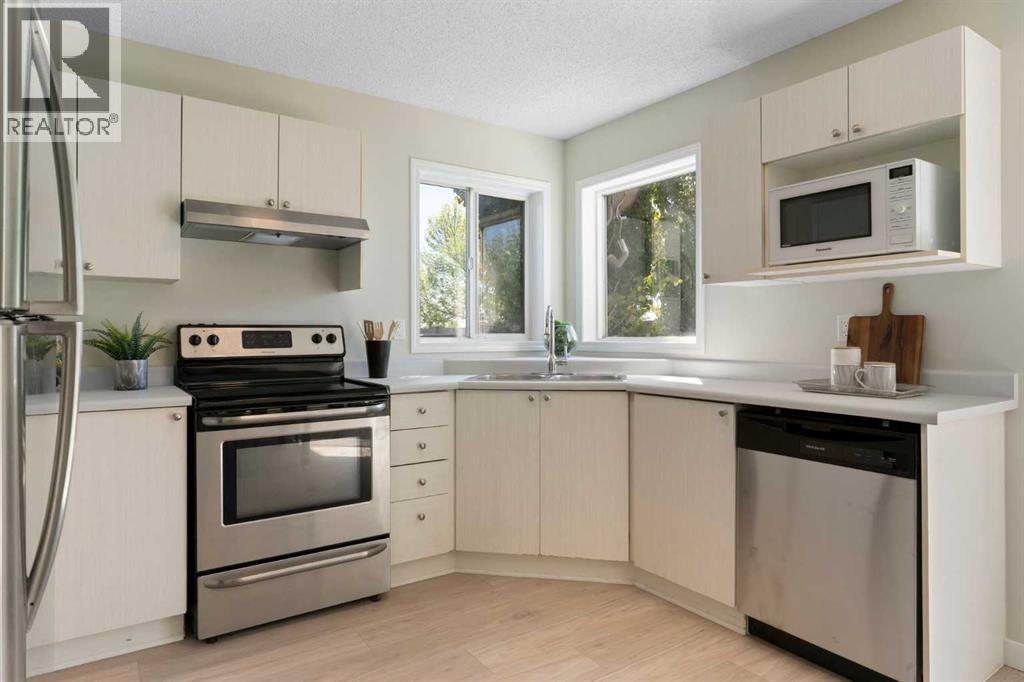 Single Family House for Sale in  Harvest Rose Circle NE Harvest Hills Calgary 