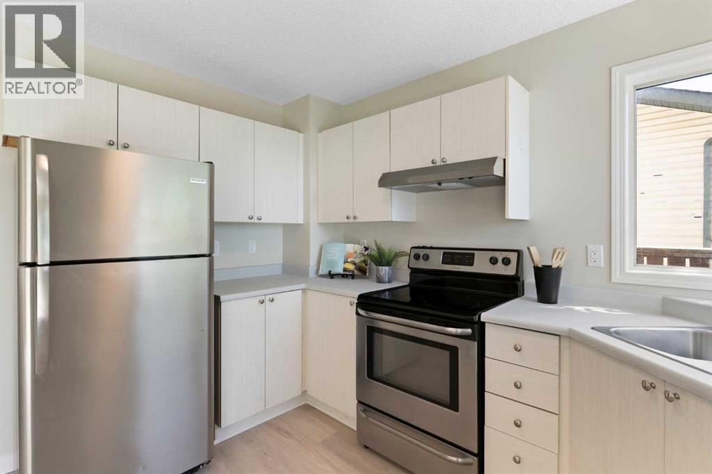 Single Family House for Sale in  Harvest Rose Circle NE Harvest Hills Calgary 