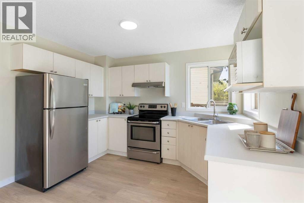 Single Family House for Sale in  Harvest Rose Circle NE Harvest Hills Calgary 