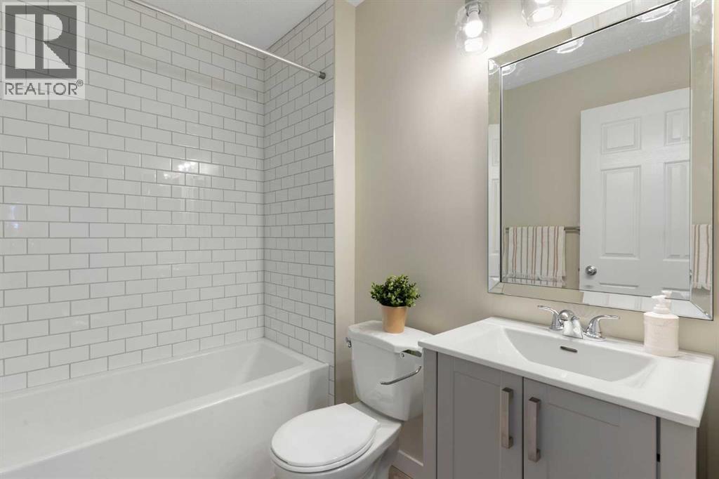 Single Family House for Sale in  Harvest Rose Circle NE Harvest Hills Calgary 