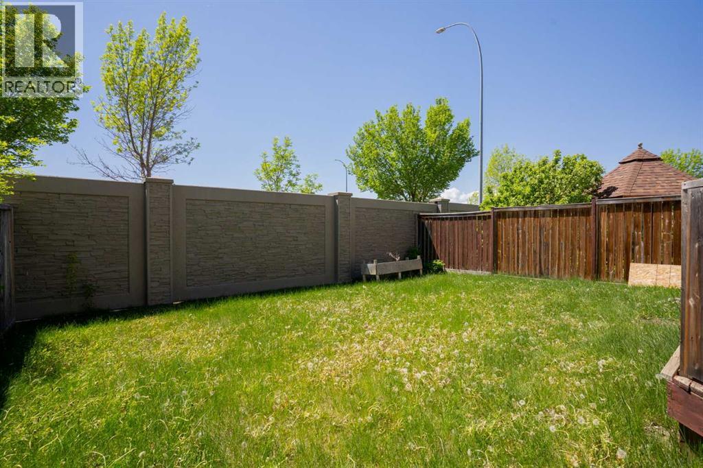 Single Family House for Sale in  Harvest Rose Circle NE Harvest Hills Calgary 