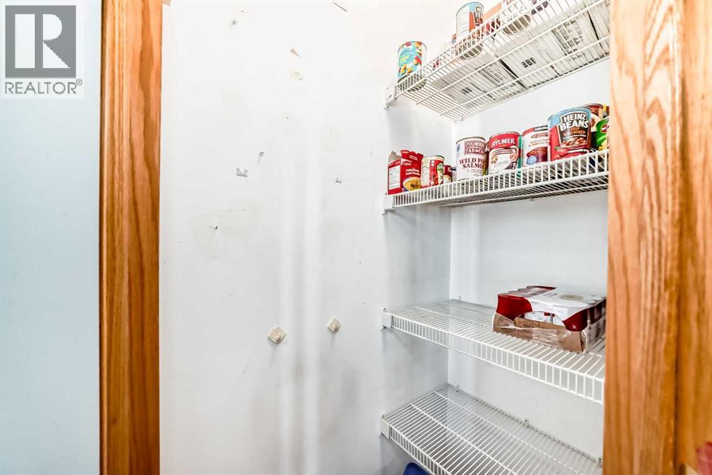 Single Family House Bi-level for Sale in  ERIN MEADOW Way SE Erin Woods Calgary 