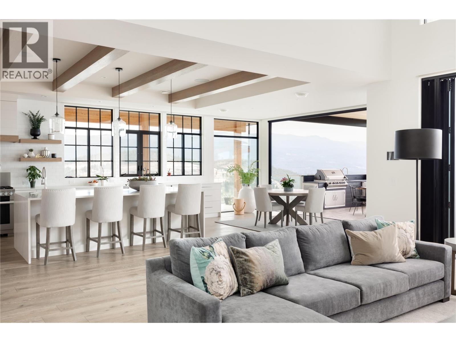  1372 Mine Hill Drive, Kelowna