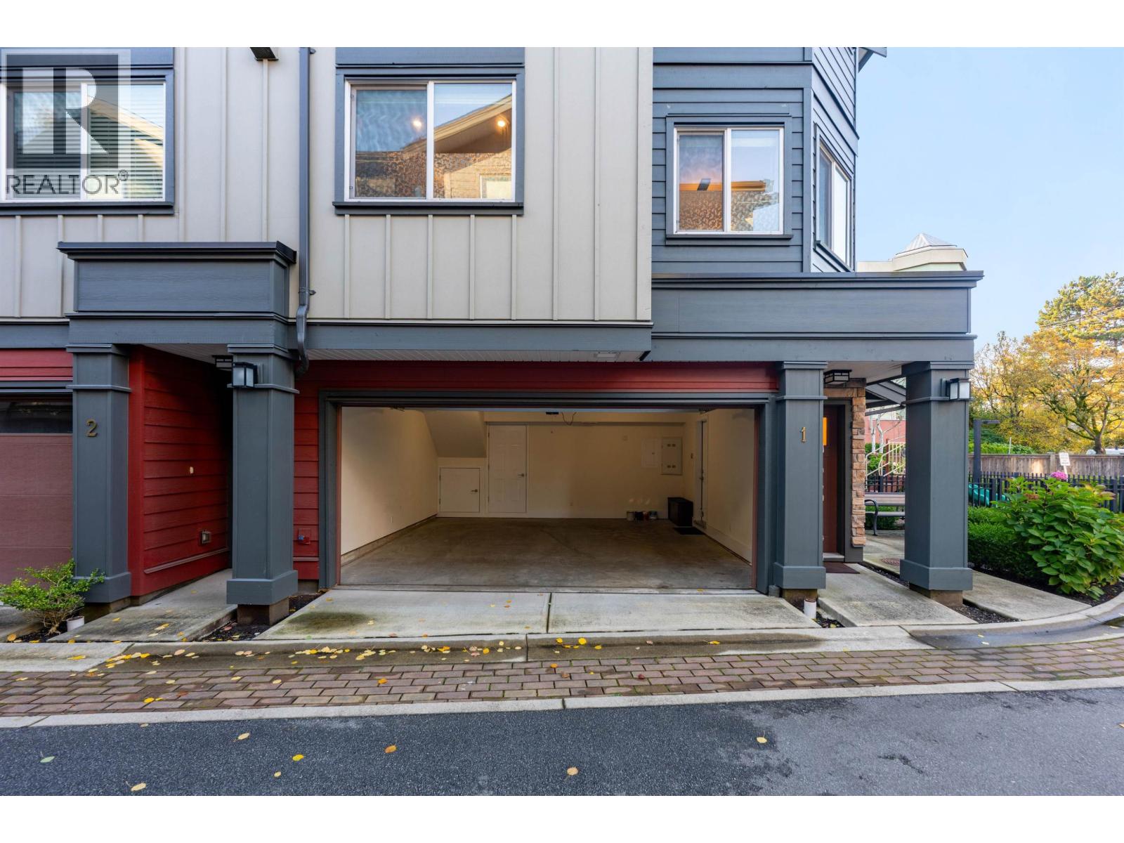 #1-8380 GENERAL CURRIE Road, Richmond