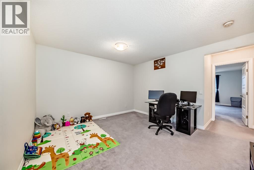 Single Family House for Sale in  Evanscrest Way NW Evanston Calgary 