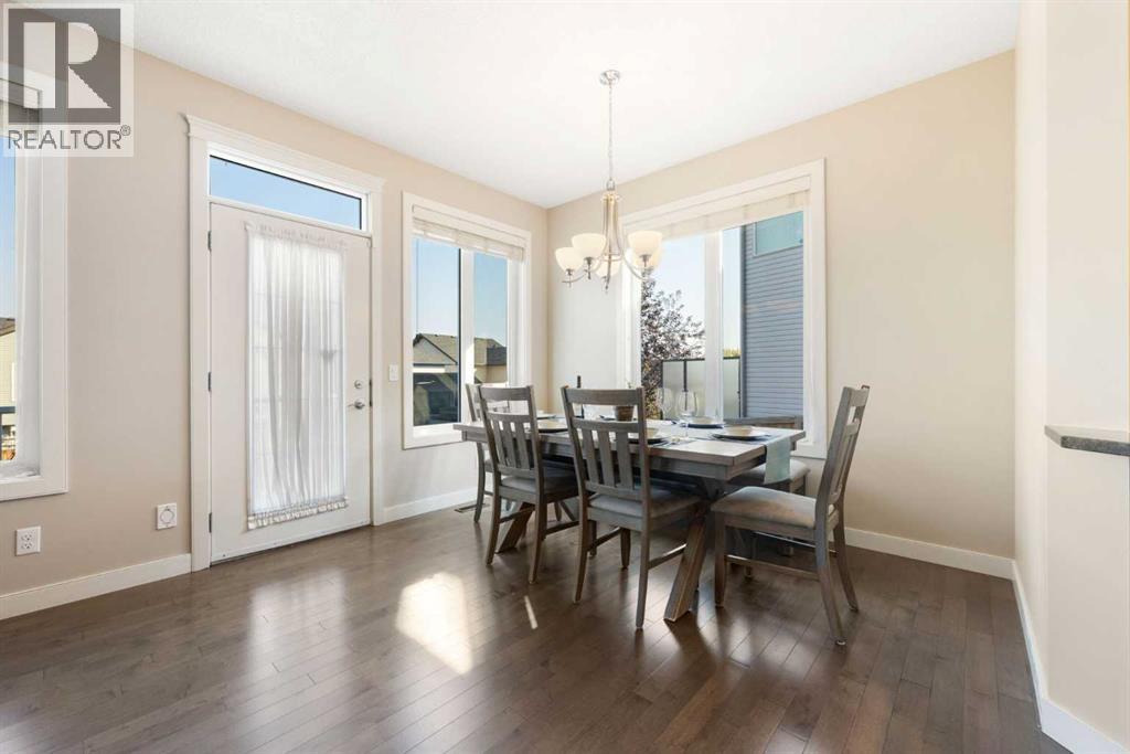 Single Family House for Sale in  Sage Bank Grove NW Sage Hill Calgary 