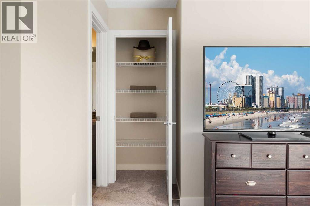 Single Family House for Sale in  Sage Bank Grove NW Sage Hill Calgary 