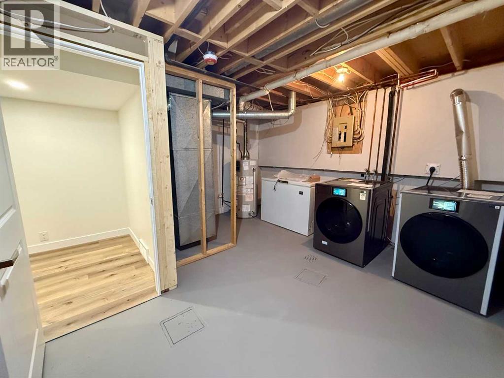 Single Family House for Sale in   Bergen Road NW Beddington Heights Calgary 