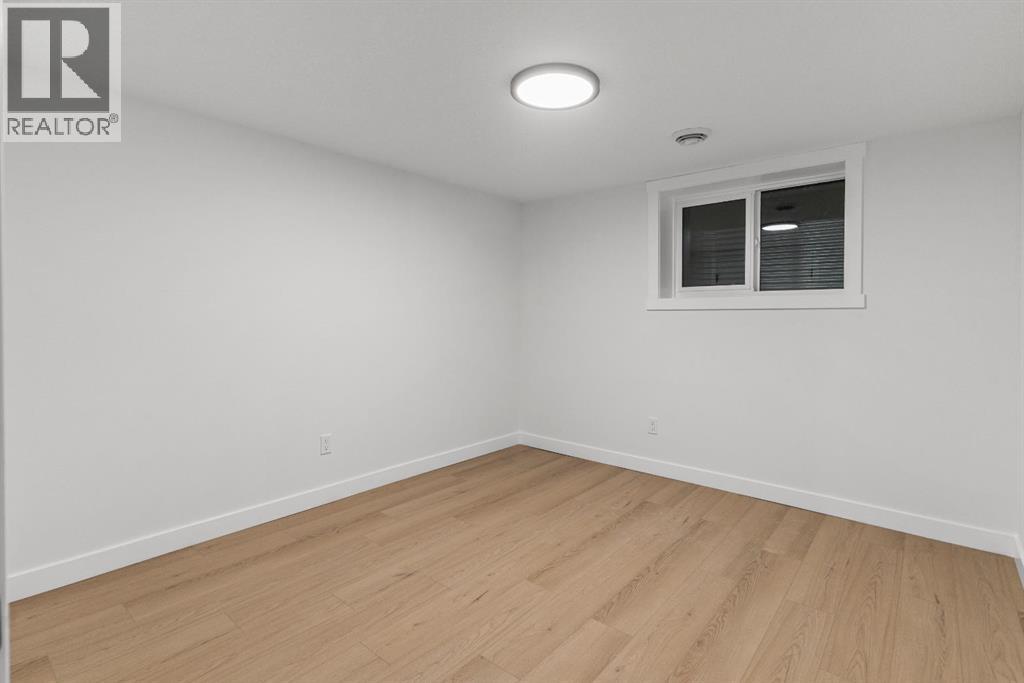 Single Family House Bungalow for Sale in   Street SW Glamorgan Calgary 