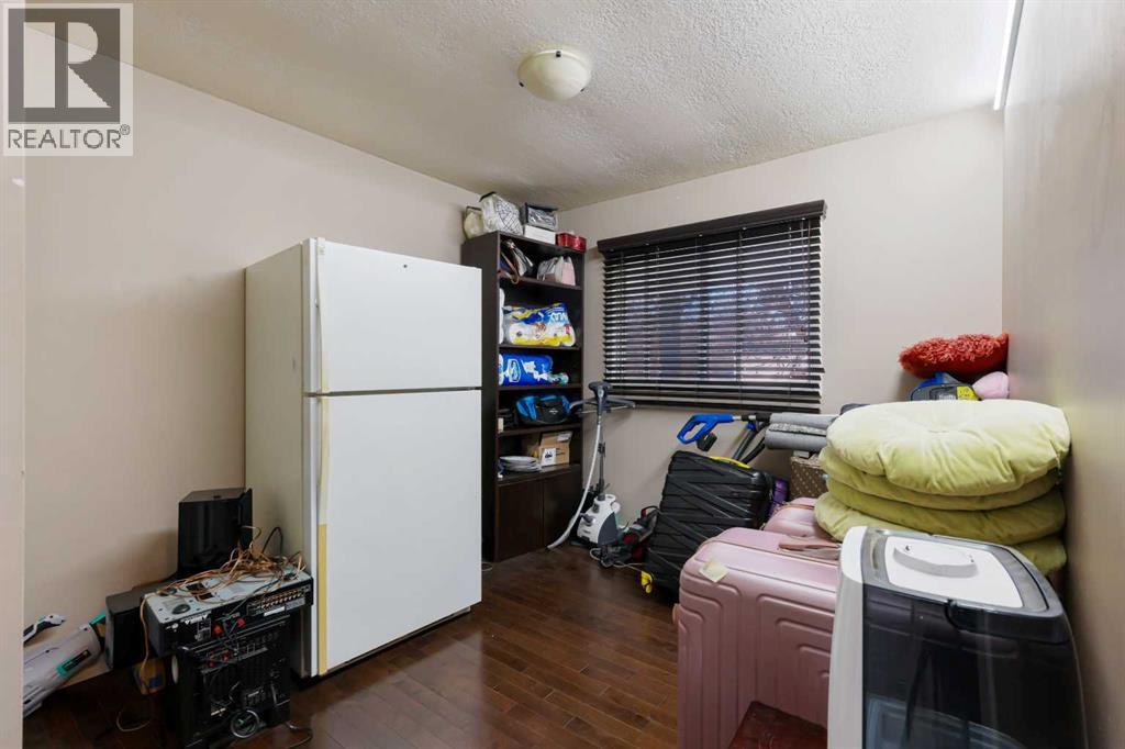 Single Family House Bungalow for Sale in  Whiteview Close NE Whitehorn Calgary 