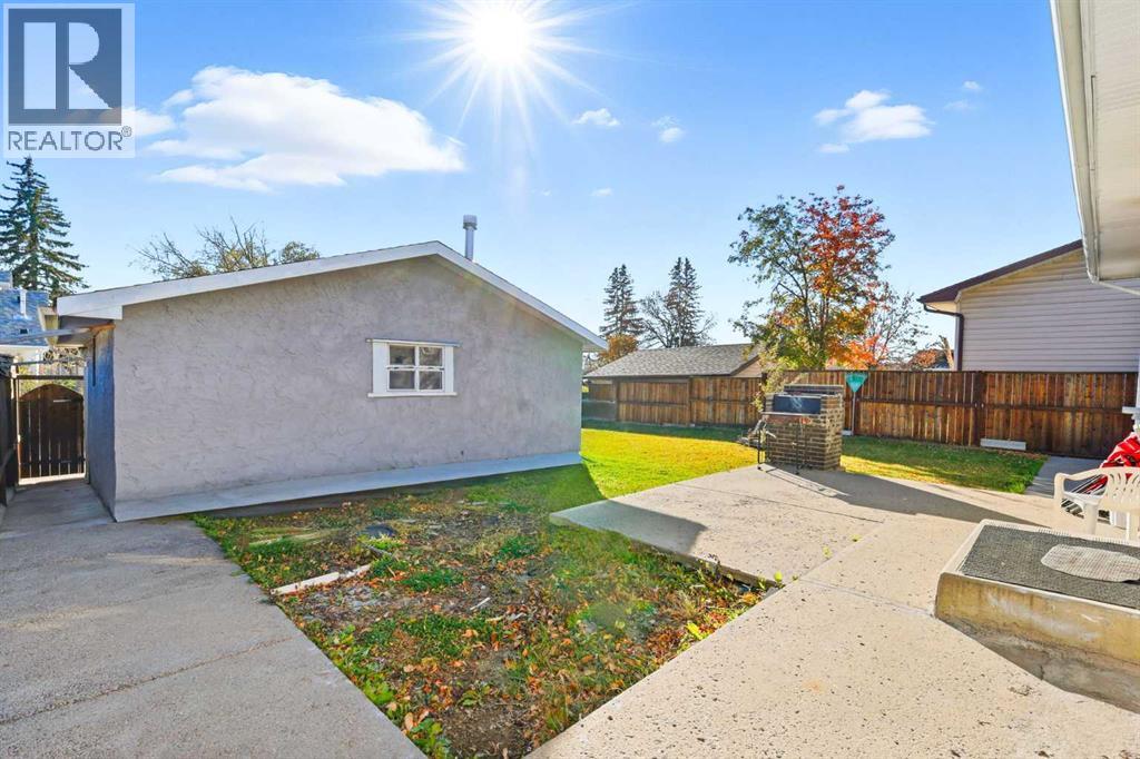 Single Family House Bungalow for Sale in  Whiteview Close NE Whitehorn Calgary 